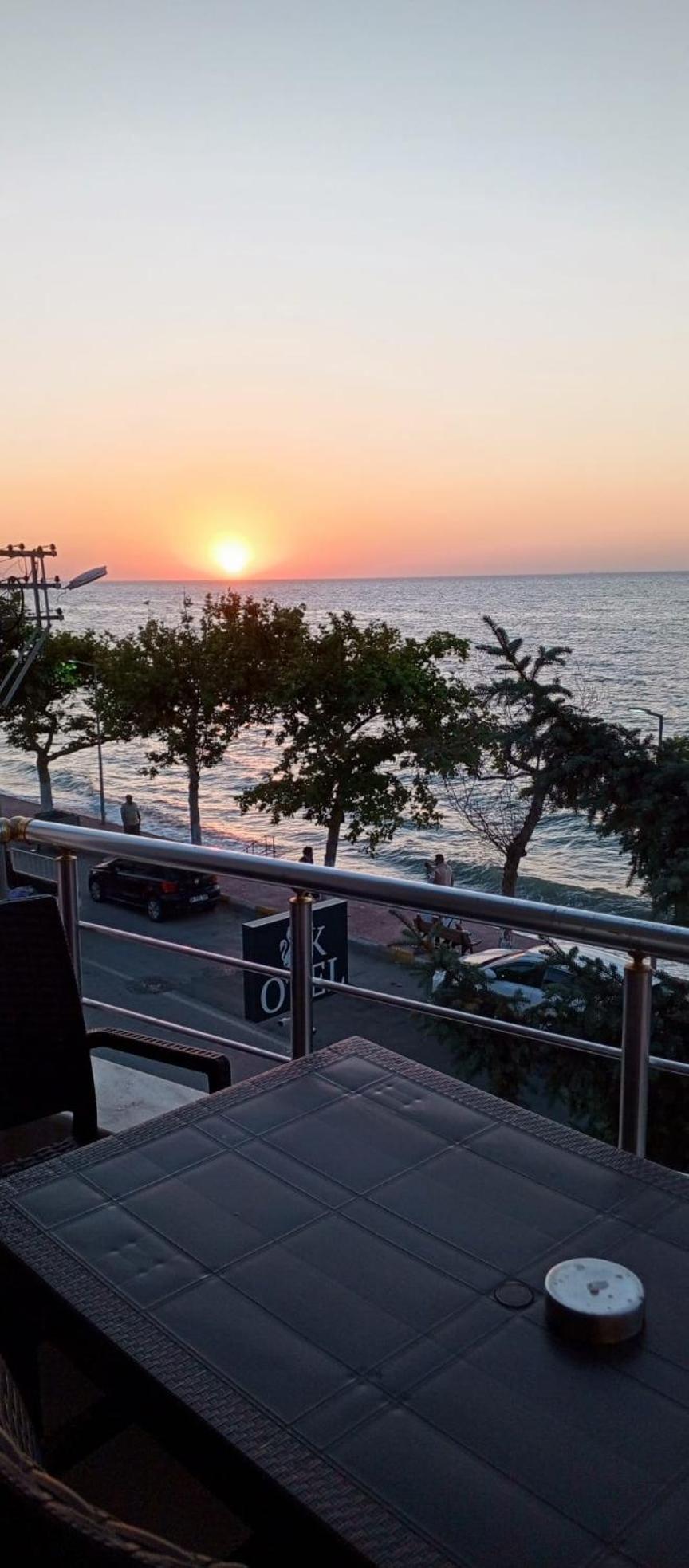 Kilicarslan Otel Cinarcik Luaran gambar